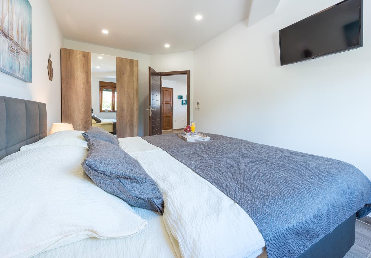 Elena 2 Apartman